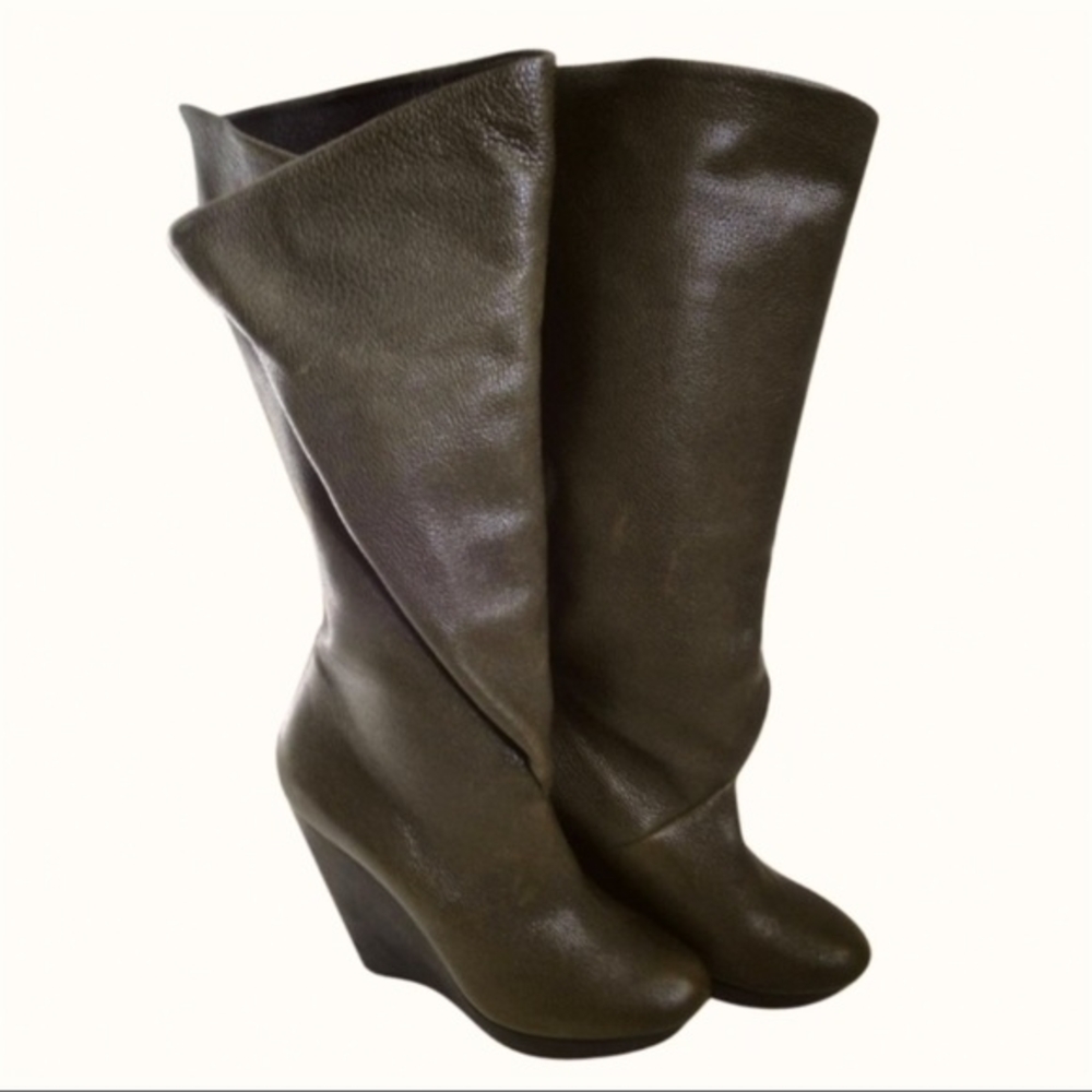 Balenciaga Wrap Snapped Brown Leather Wedge Boots Size 7.5/EU 40